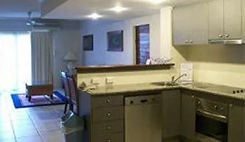 Aparthotel Getaway On Grafton Cairns 4*,  Australia
